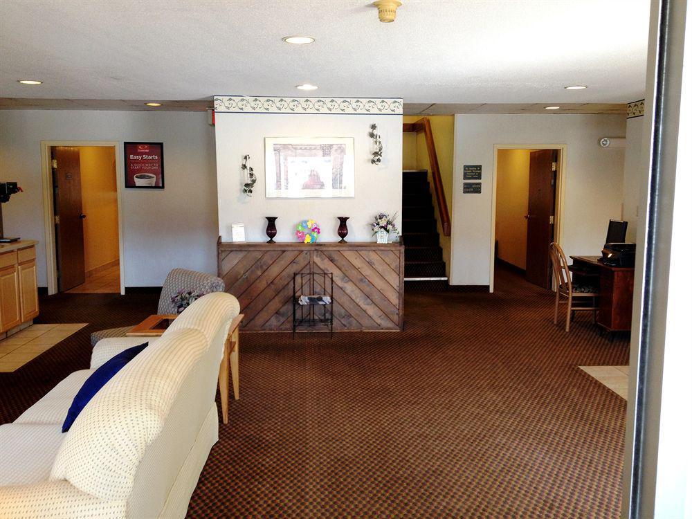 Econo Lodge Painted Post - Corning Экстерьер фото