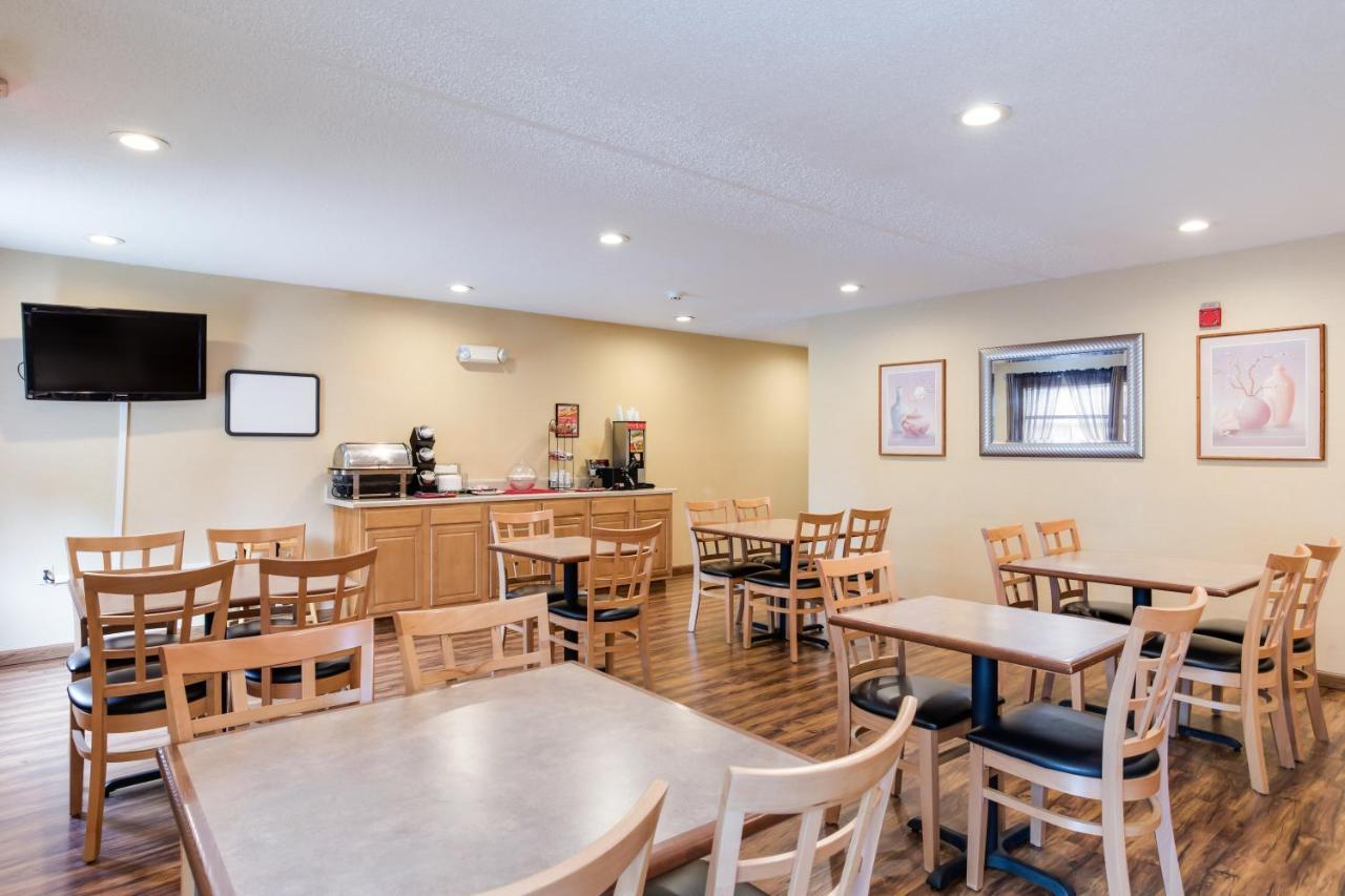 Econo Lodge Painted Post - Corning Экстерьер фото